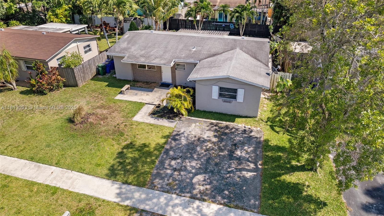 MARGATE ESTATES SEC THREE - Residential