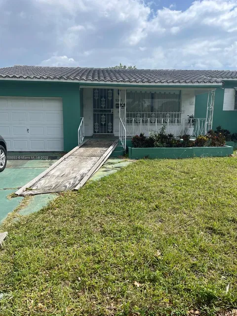 9305 NW 14th Ave, Miami, FL 33147 - MLS#: A11759893