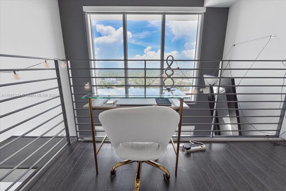 INFINITY AT BRICKELL COND - Residential