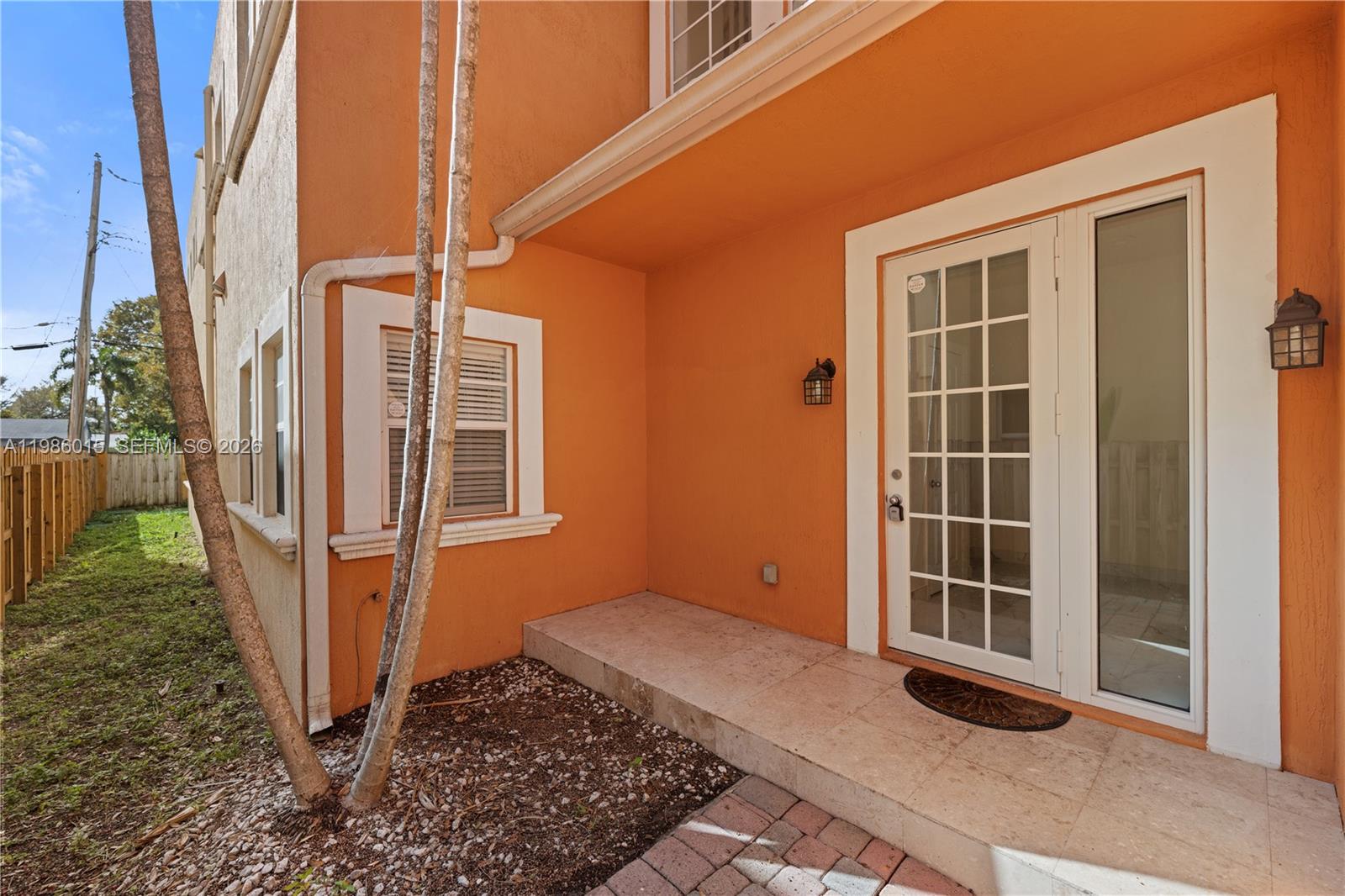 Tarpon River - Residential Lease