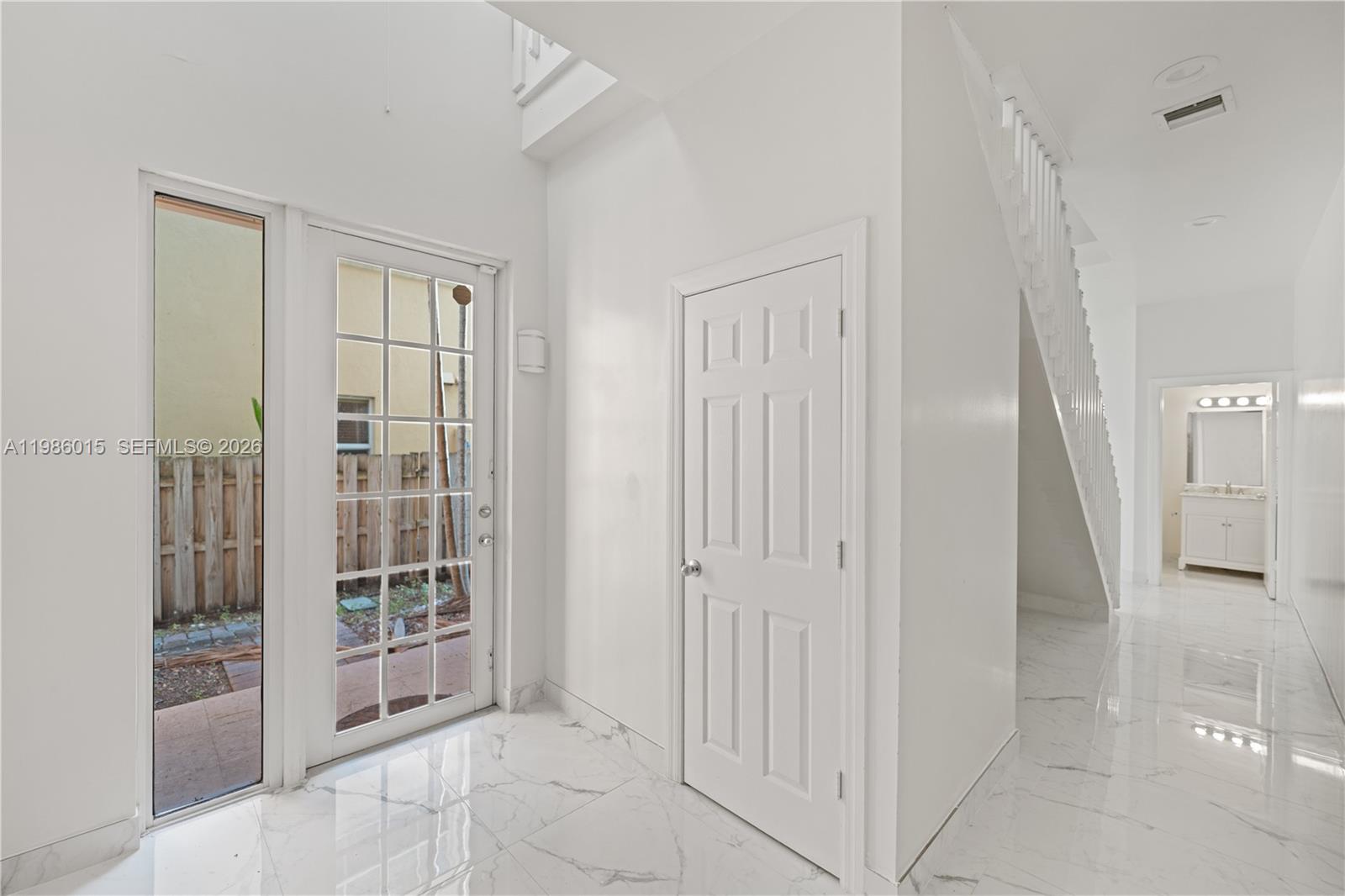 Tarpon River - Residential Lease