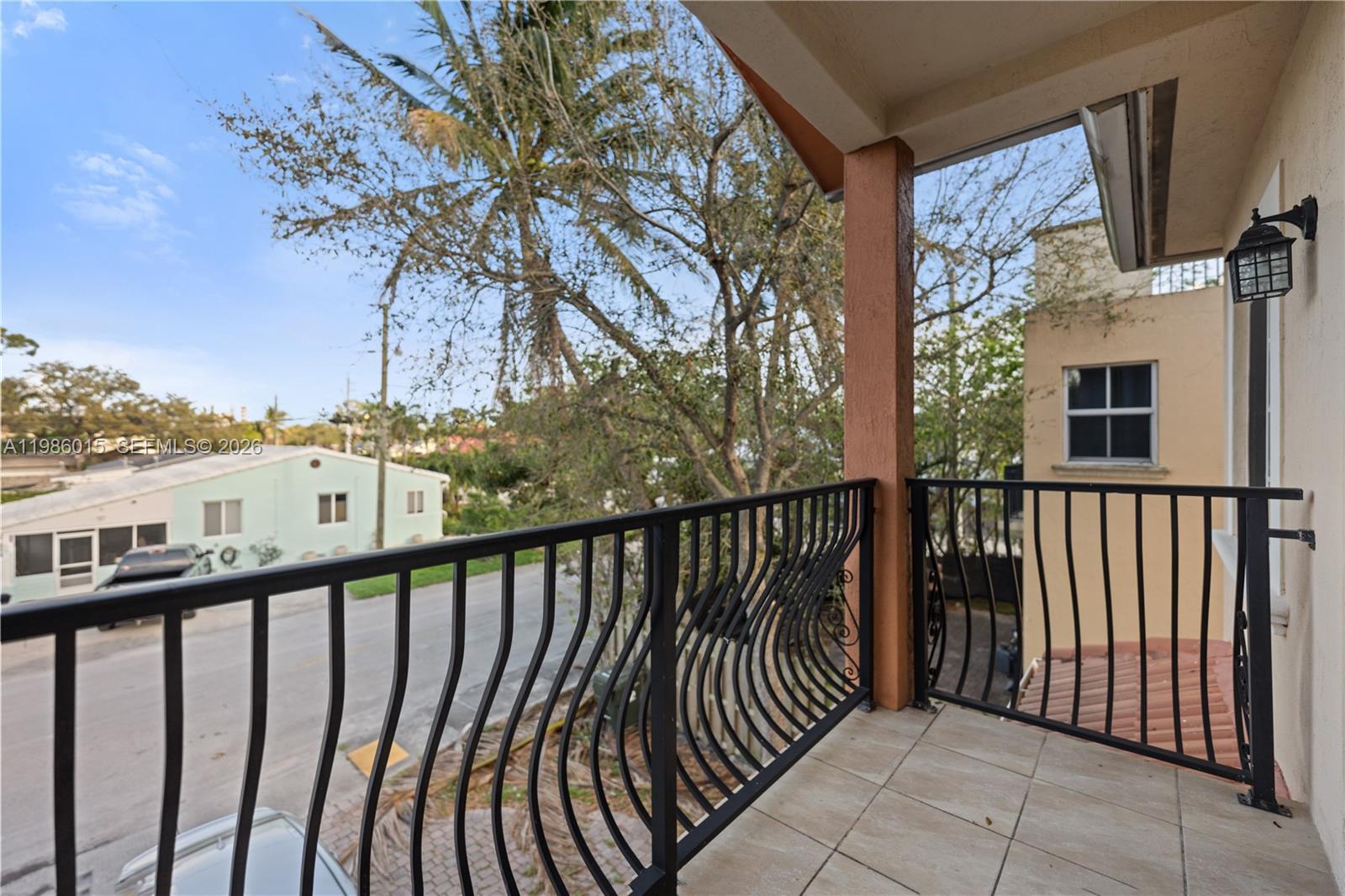 Tarpon River - Residential Lease