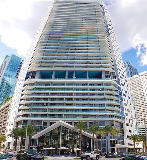 1300 Brickell Bay Dr 2512 Miami FL 33131