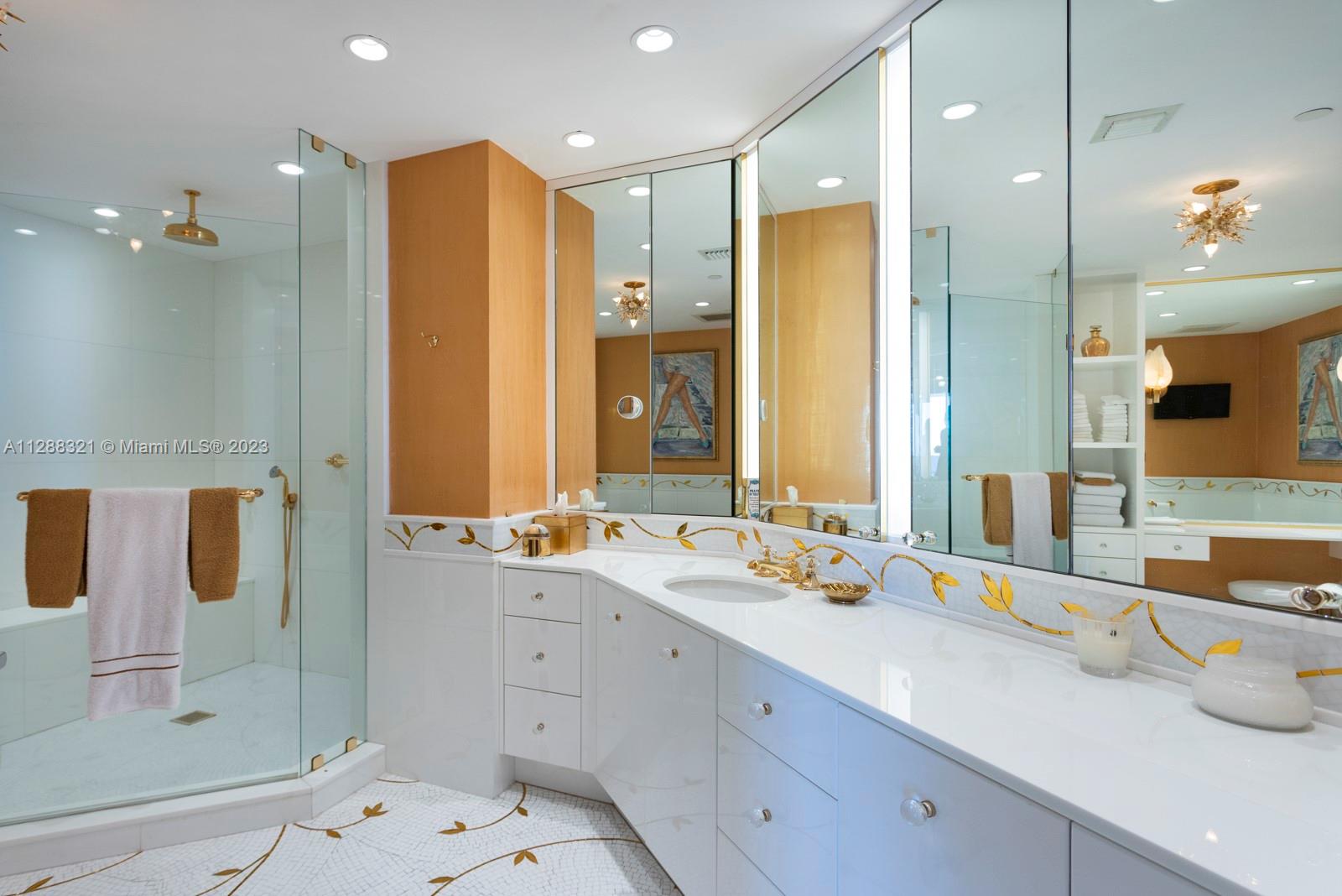 BELLINI CONDO - Residential