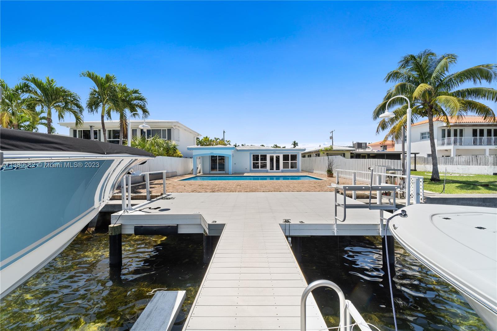 BISCAYNE BEACH-2ND ADDN - Residential