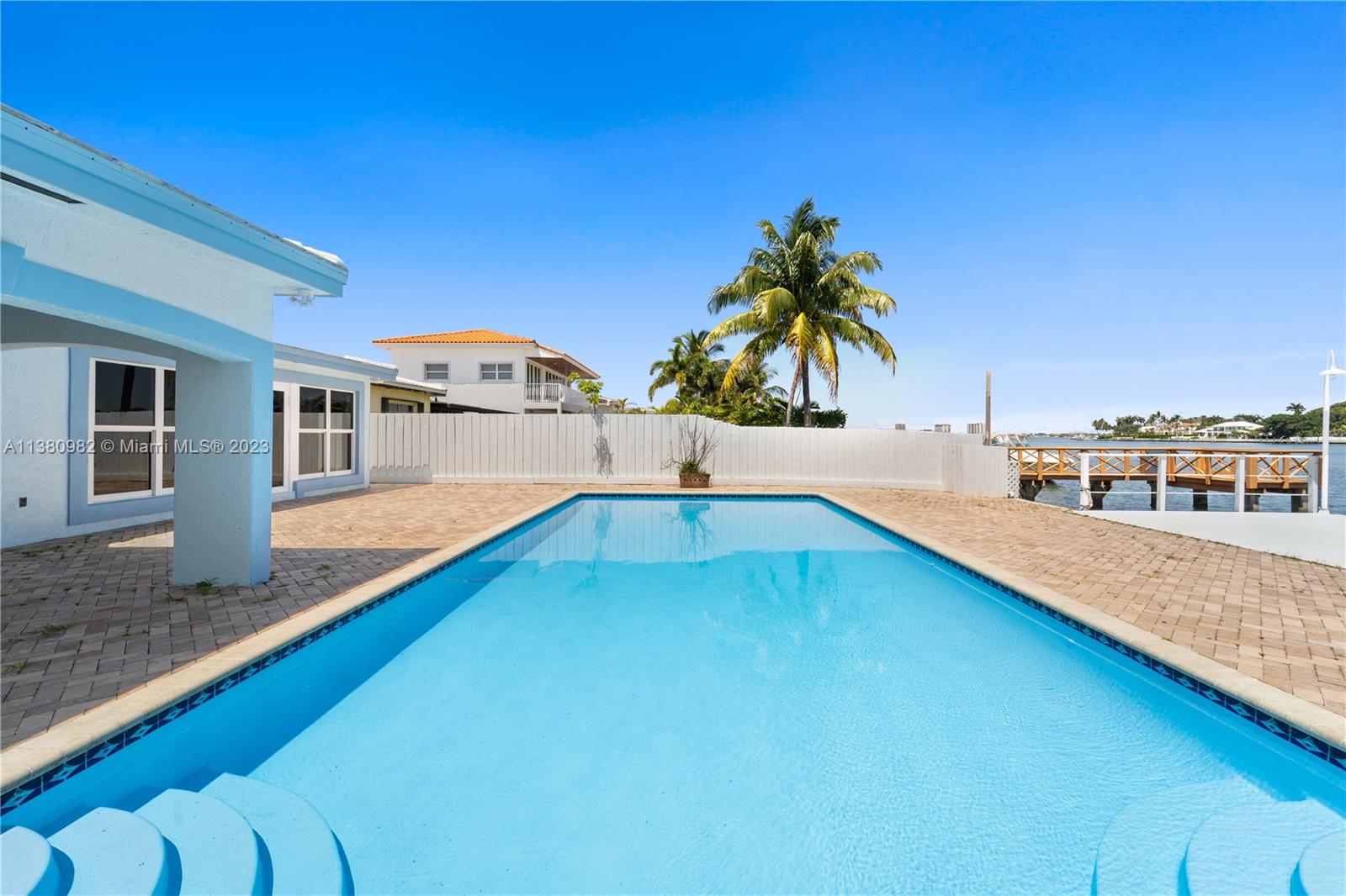 BISCAYNE BEACH-2ND ADDN - Residential