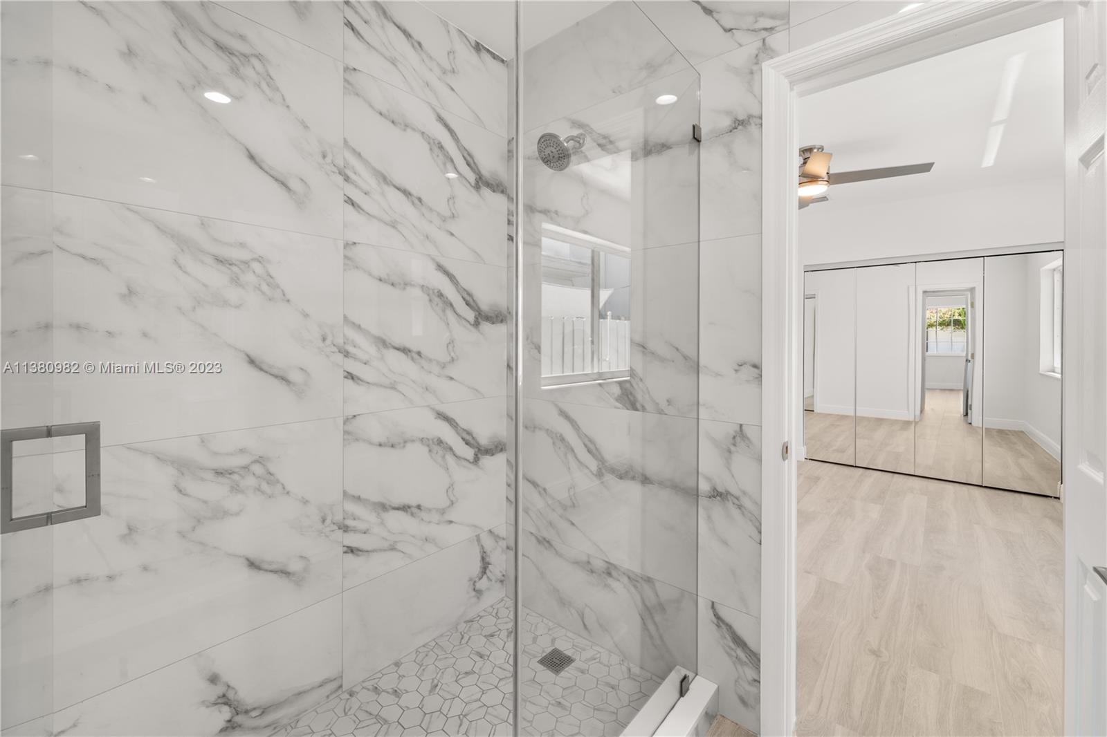 BISCAYNE BEACH-2ND ADDN - Residential