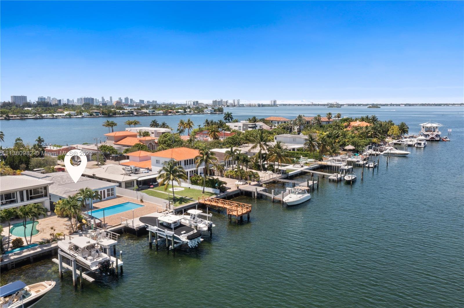 BISCAYNE BEACH-2ND ADDN - Residential