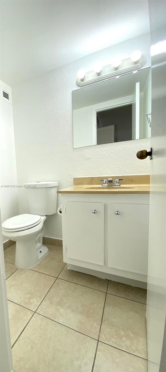 PLAZA OF AMERICAS CONDO P - Residential