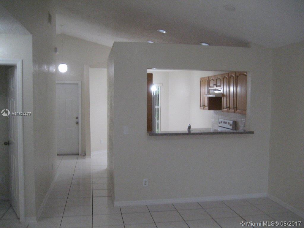 VILLAS OF PALM BAY - Residential Lease