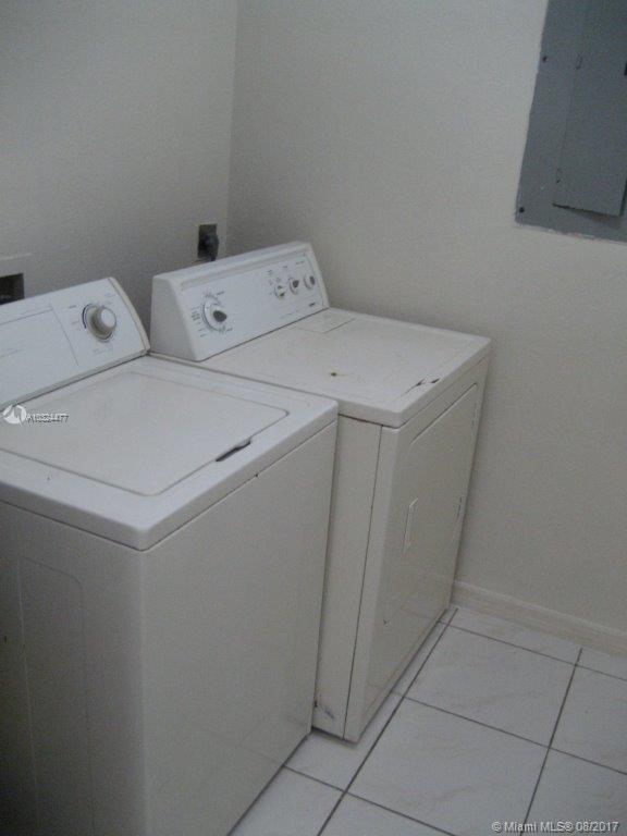 VILLAS OF PALM BAY - Residential Lease