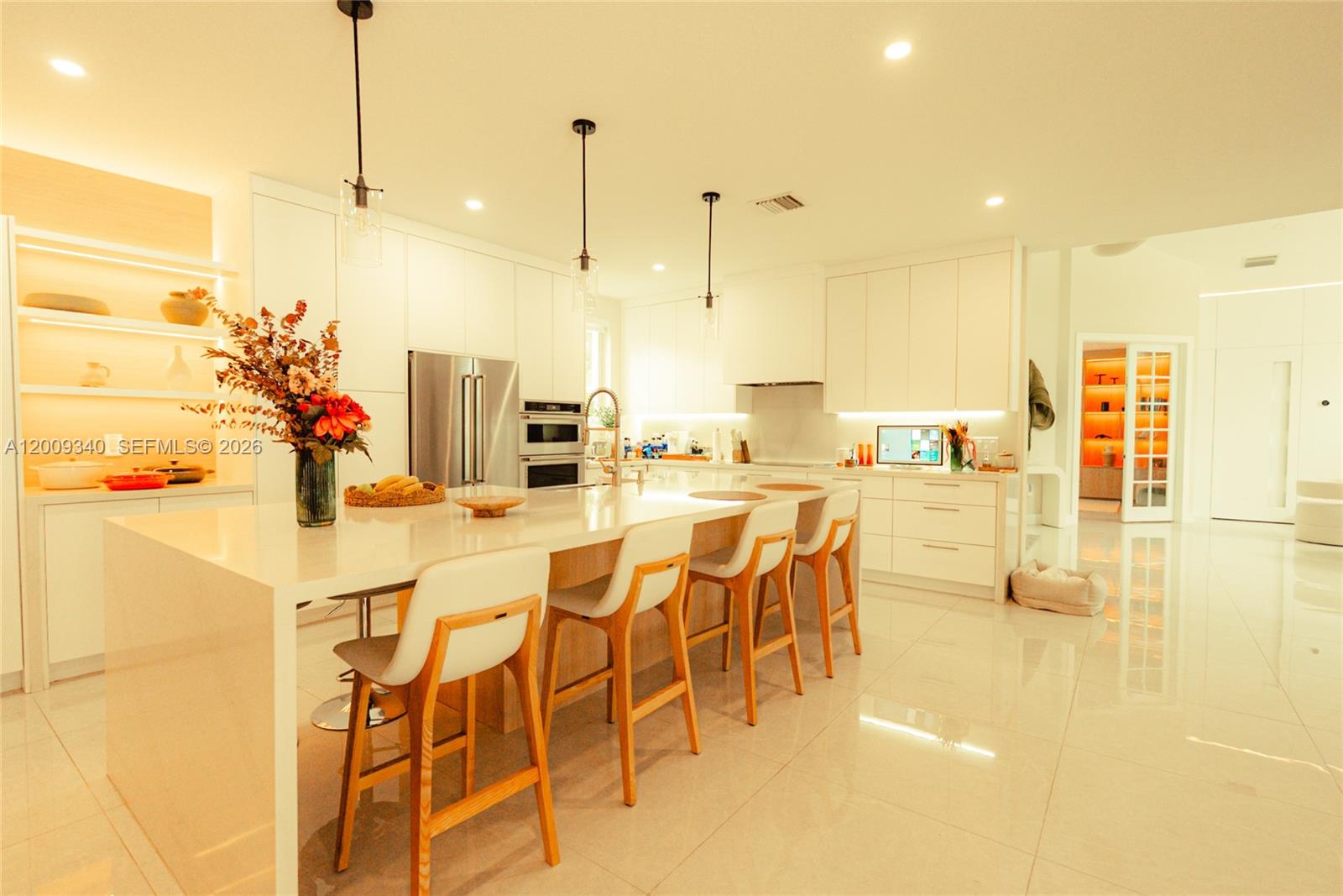WINDSOR PALMS - Residential