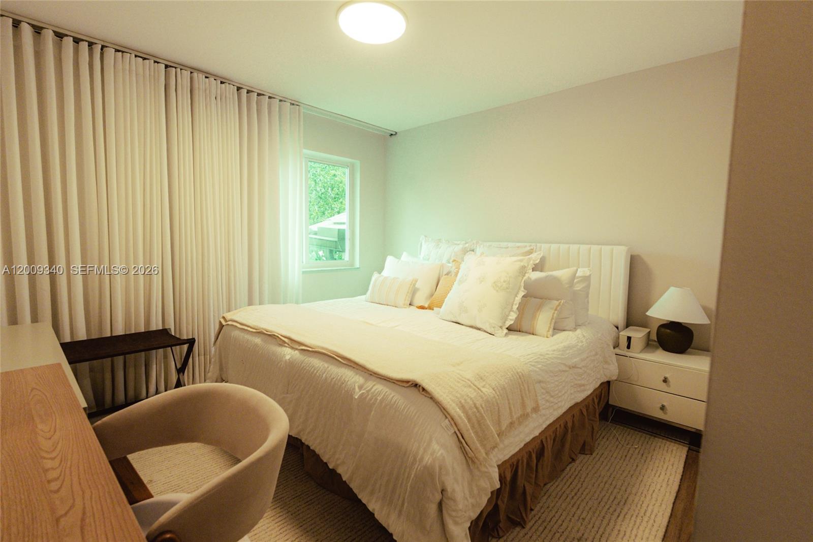 WINDSOR PALMS - Residential