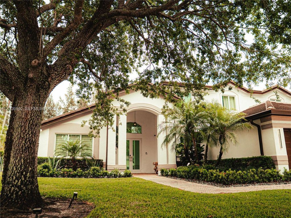 Photo of 3761 SW 144th Ave, Miramar, FL 33027 (MLS # A12009340)