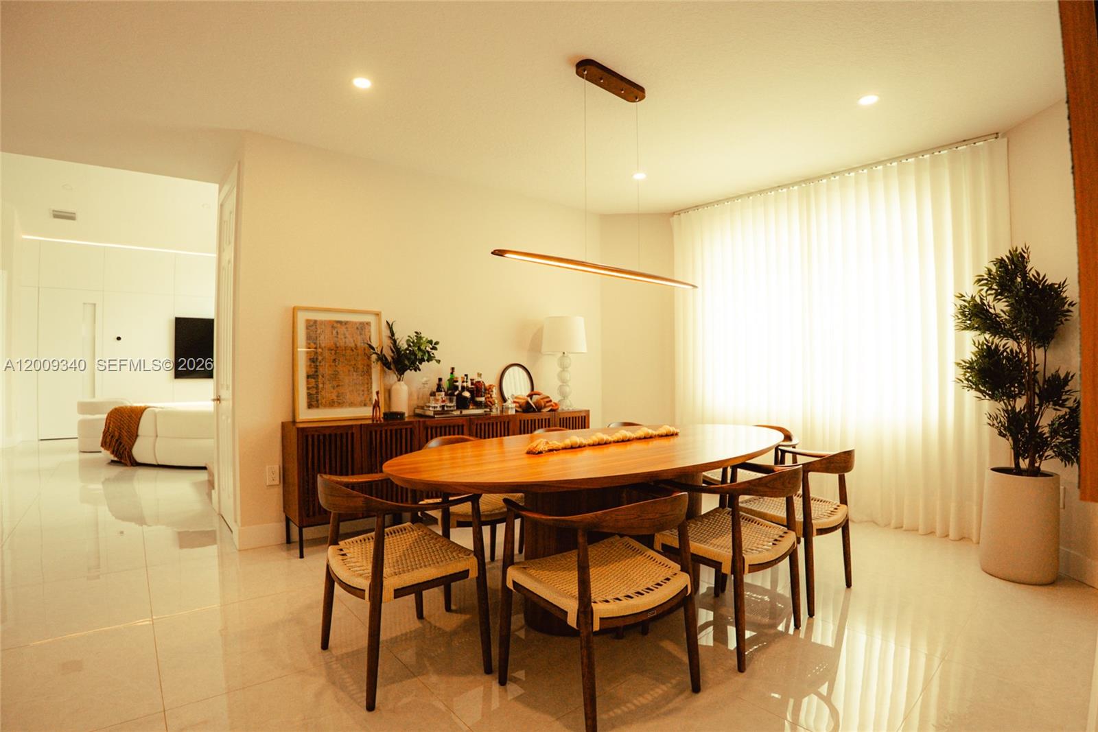 WINDSOR PALMS - Residential