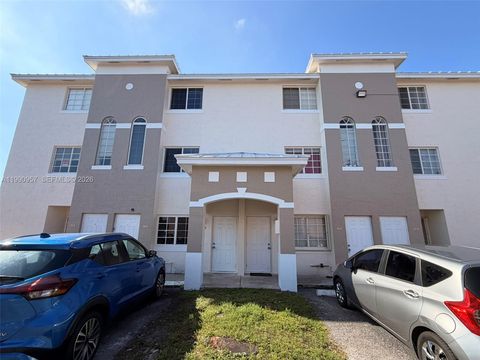 12005 SW 14th St 403-D Miami FL 33184