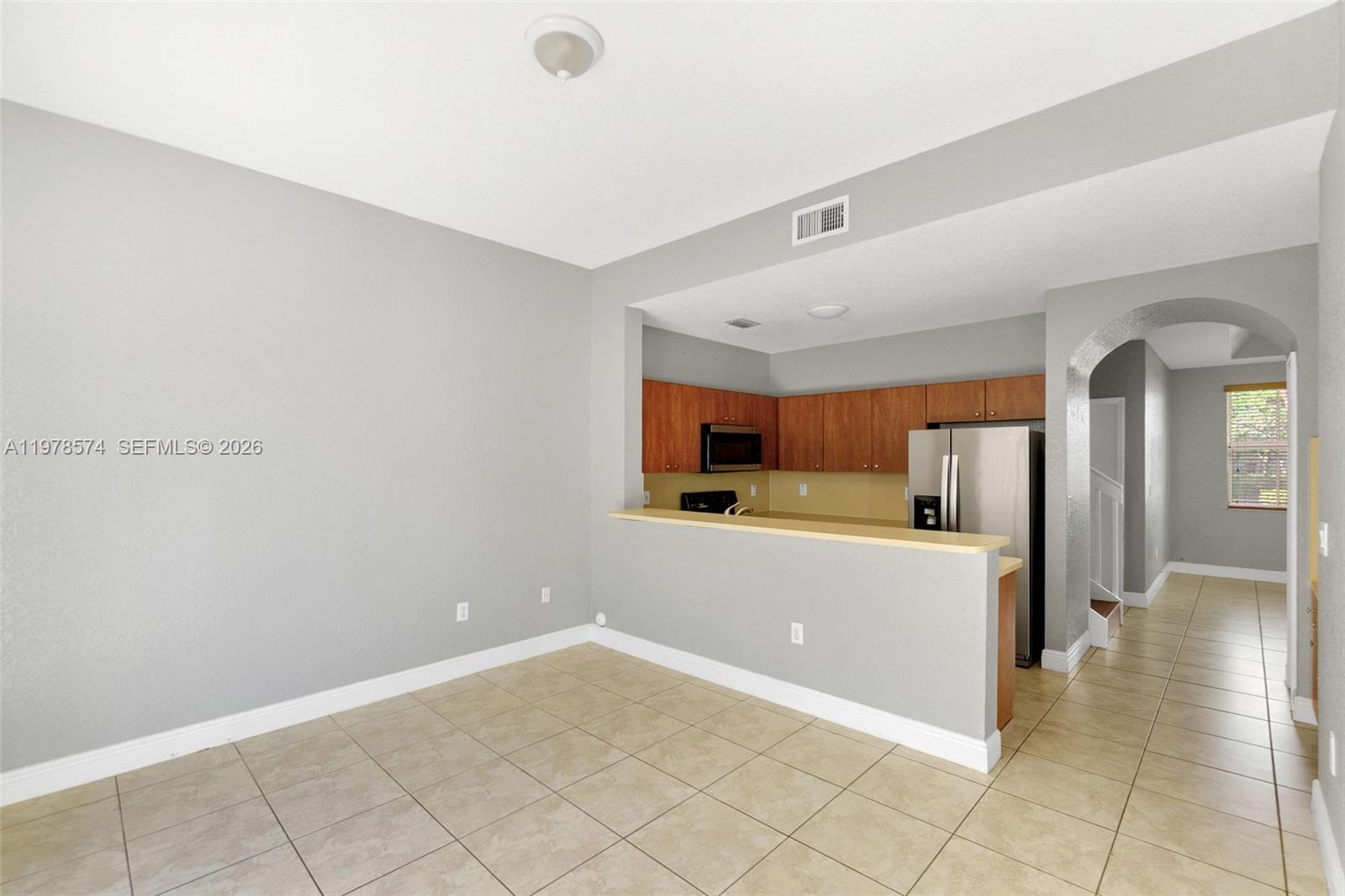 ANCHORAGE AT MIAMI LAKES - Residential