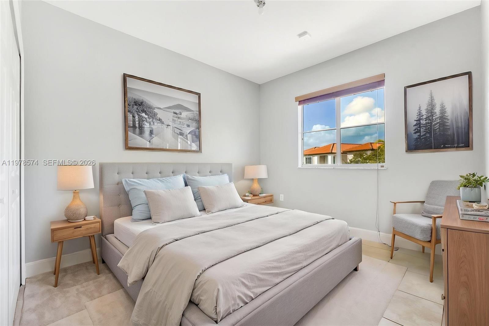 ANCHORAGE AT MIAMI LAKES - Residential