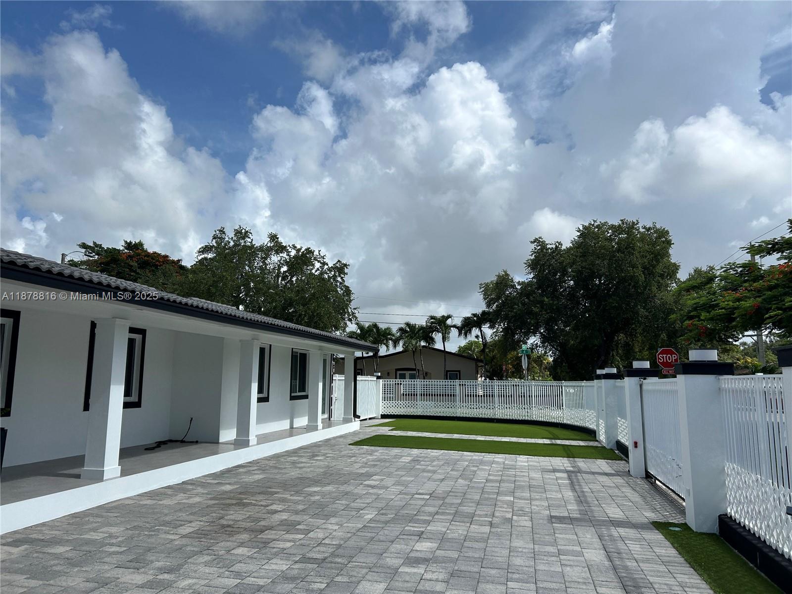 BOWMAN HEIGHTS - Residential