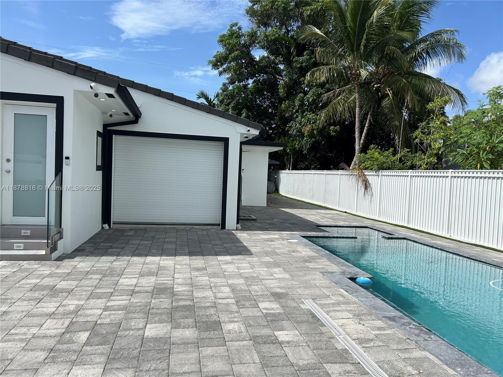 BOWMAN HEIGHTS - Residential