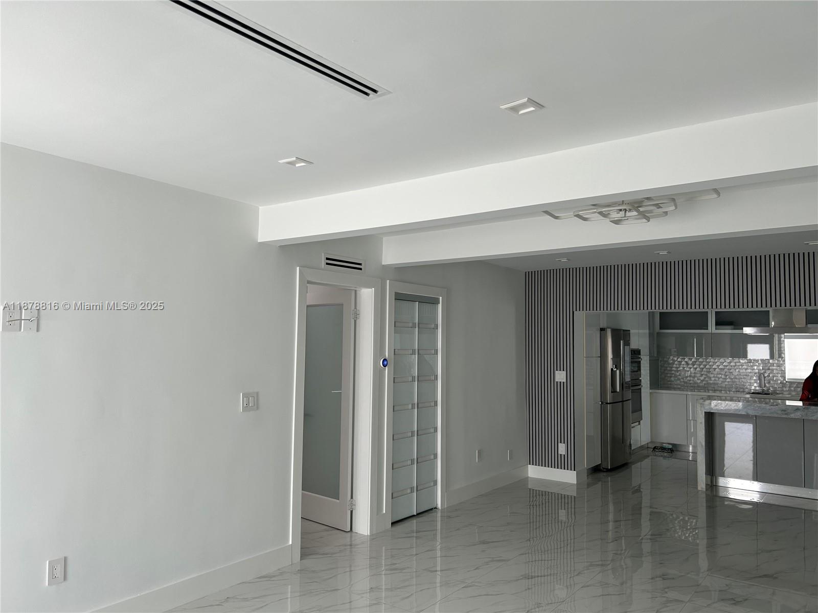 BOWMAN HEIGHTS - Residential