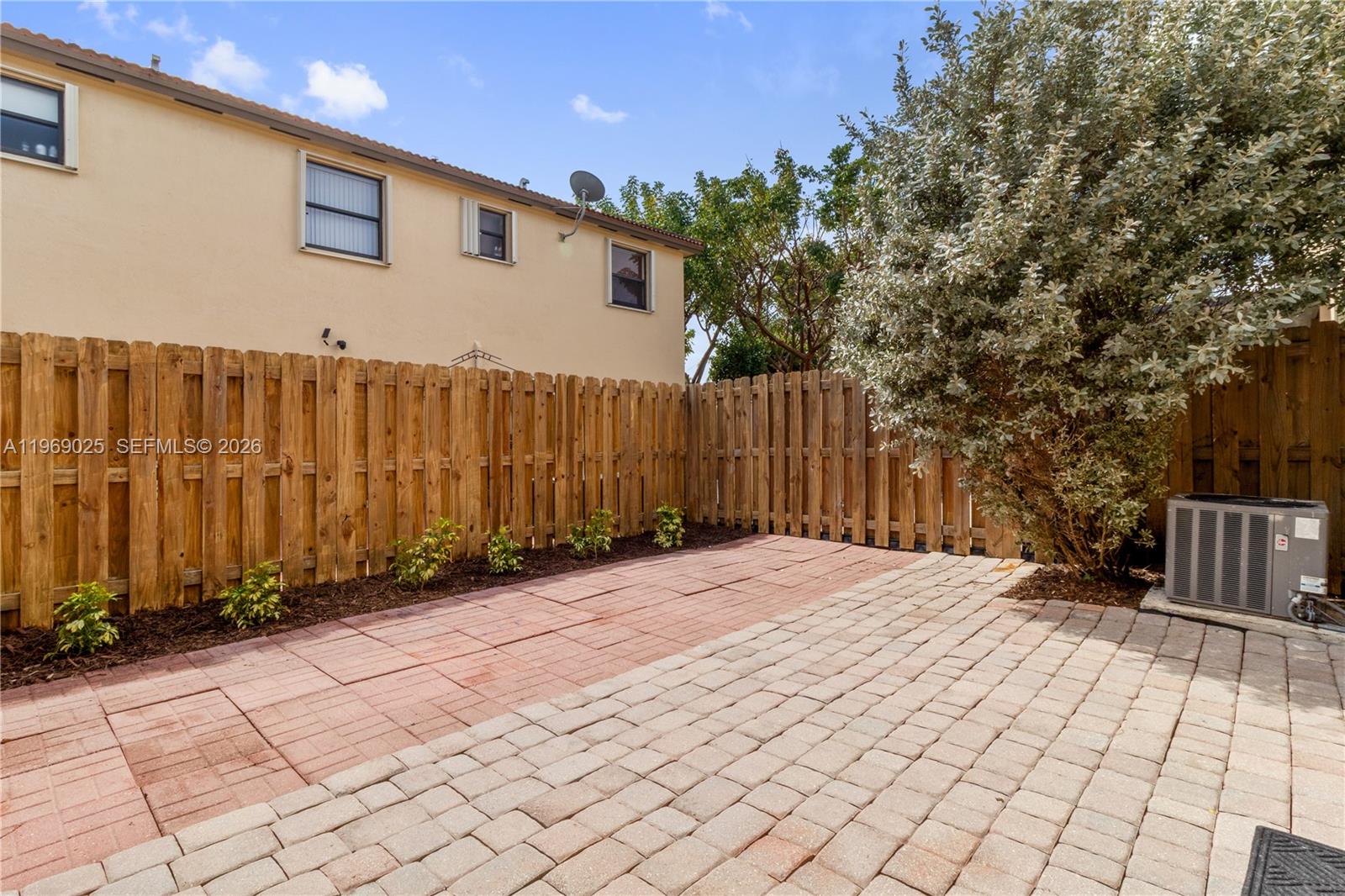 CENTURY GARDENS AT TAMIAM - Residential