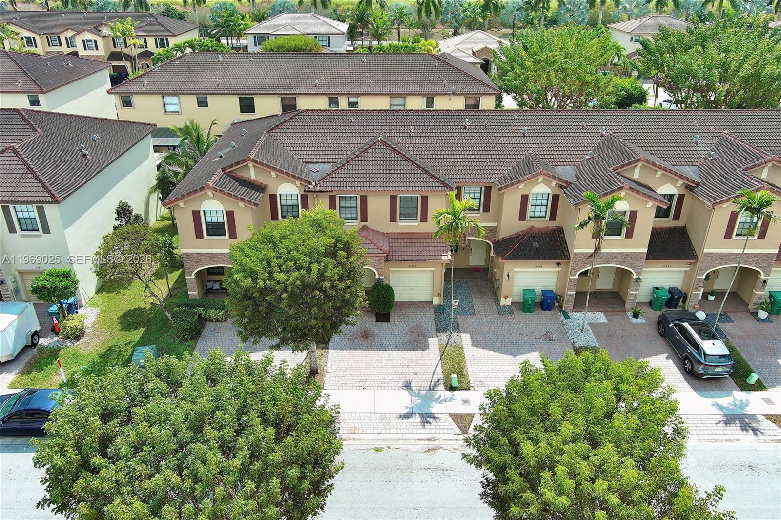 CENTURY GARDENS AT TAMIAM - Residential