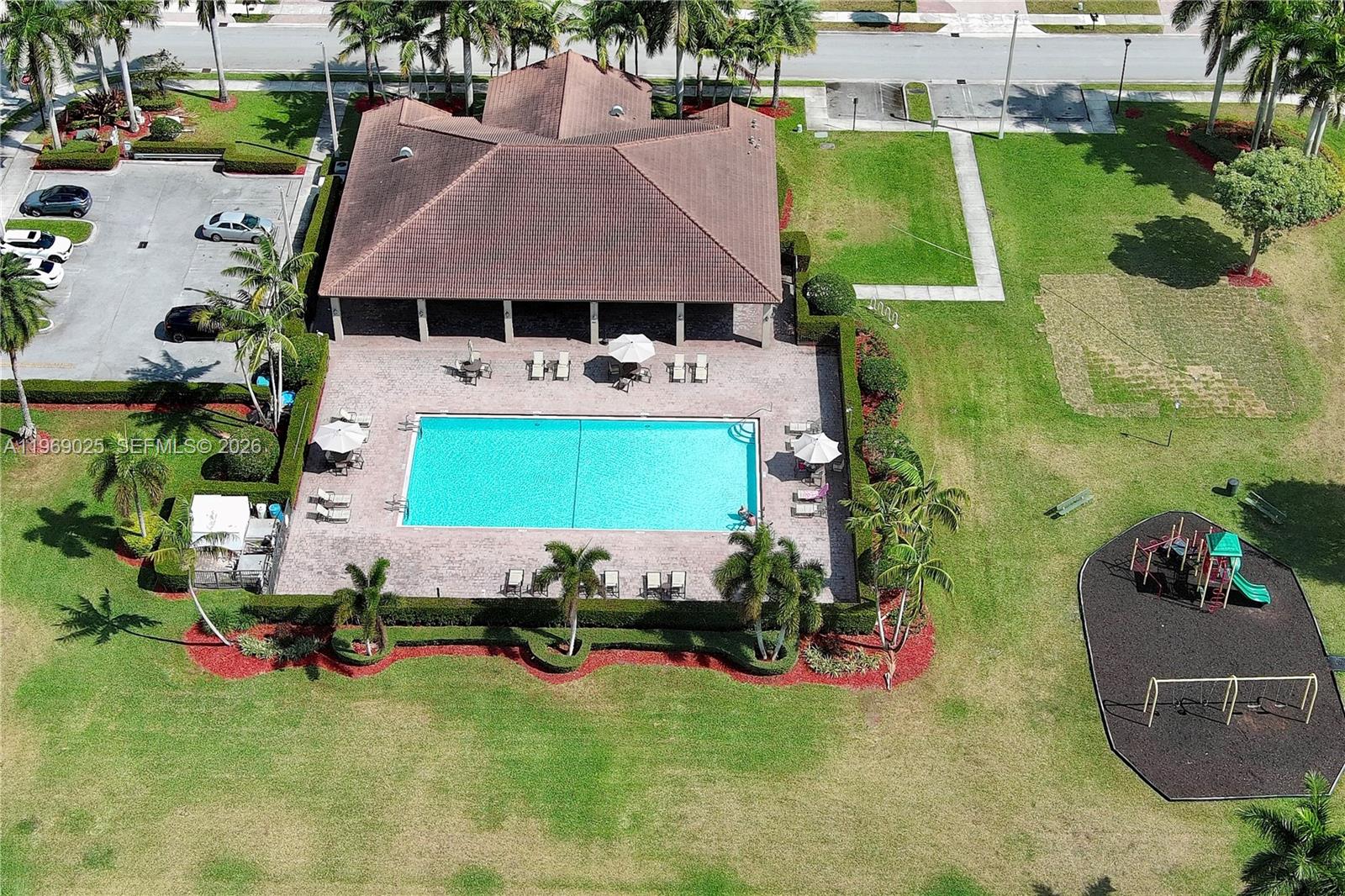 CENTURY GARDENS AT TAMIAM - Residential