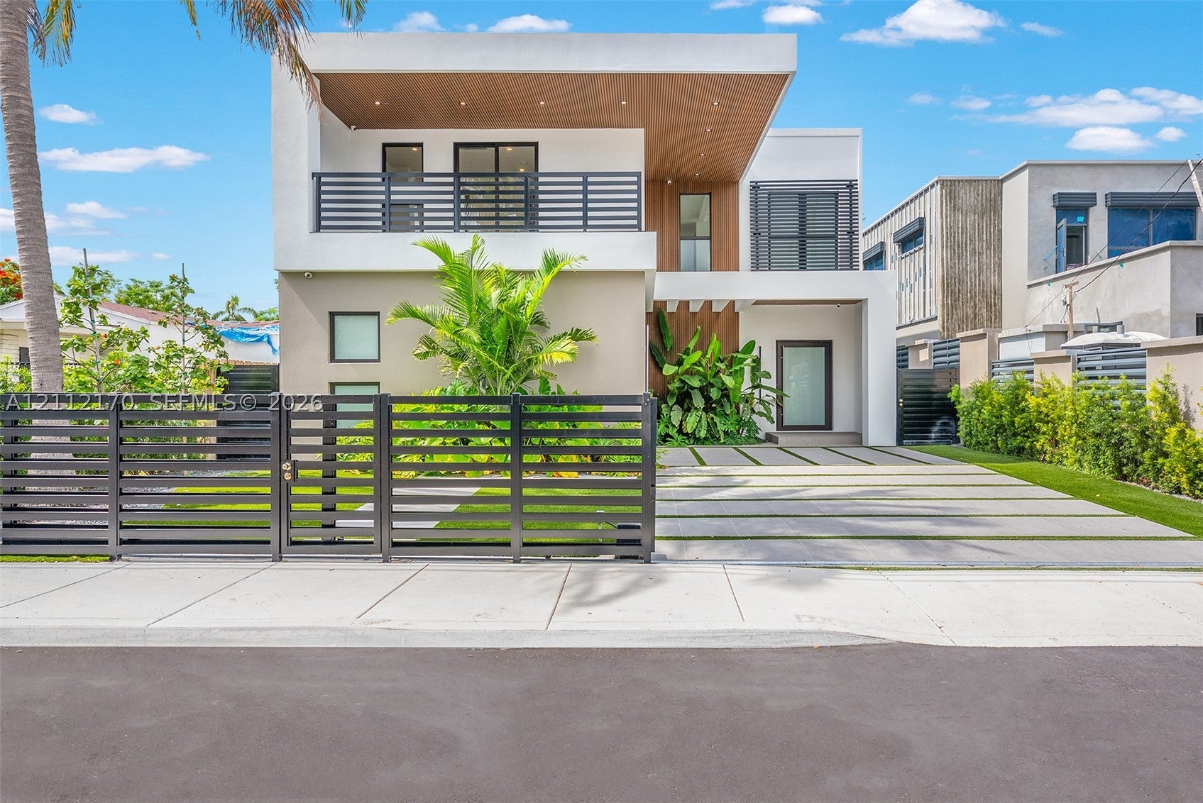 260 NW 47th St