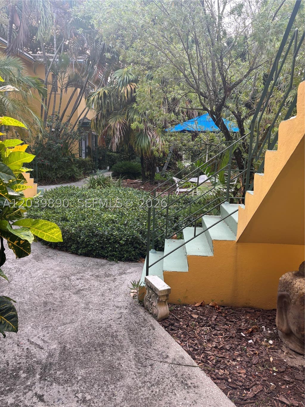Photo of 719 NE 16th Ave #719B, Fort Lauderdale, FL 33304 (MLS # A12039890)