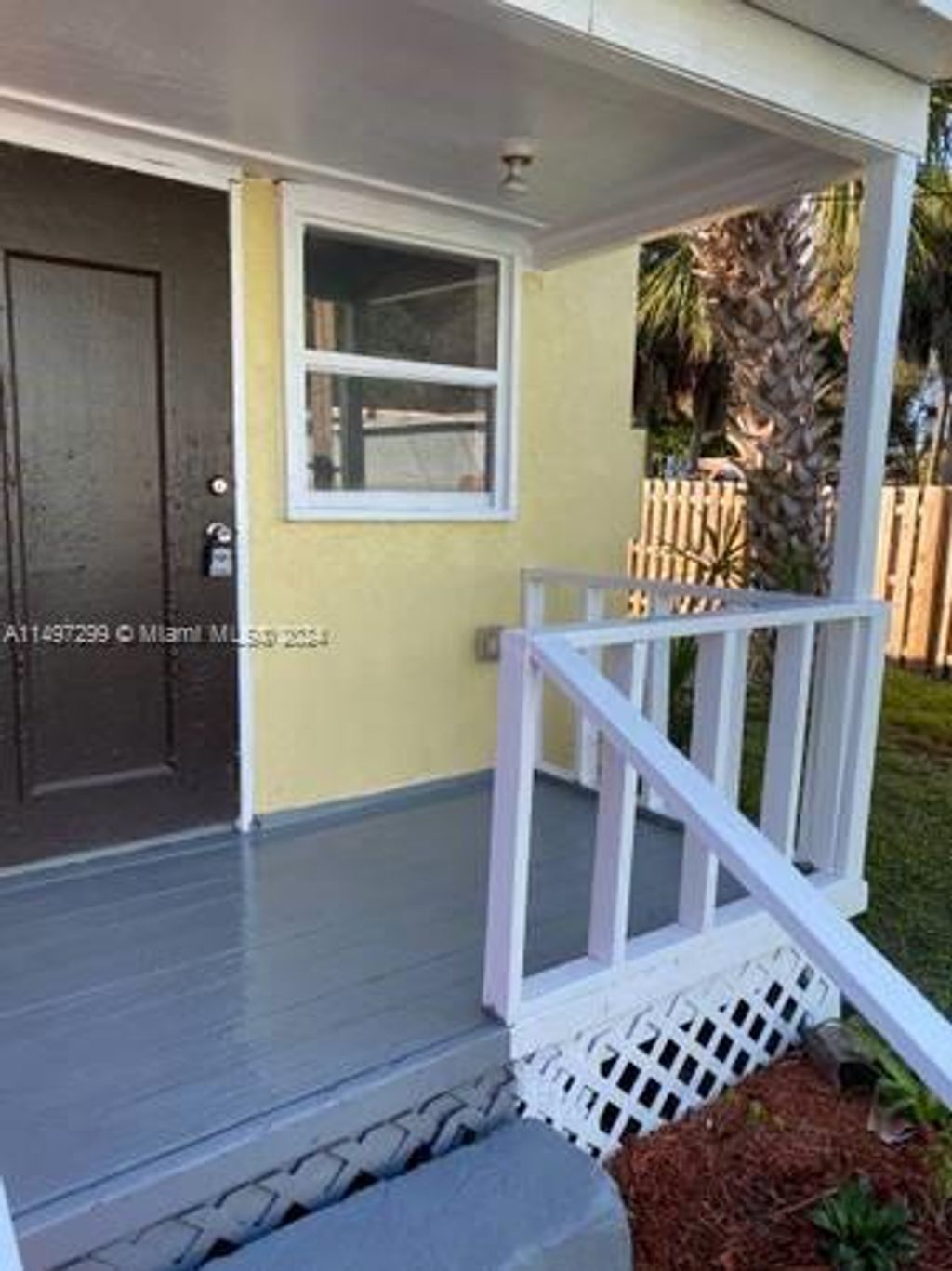 Photo of 433 N 14th St #D, Fort Pierce, FL 34950 (MLS # A11497299)