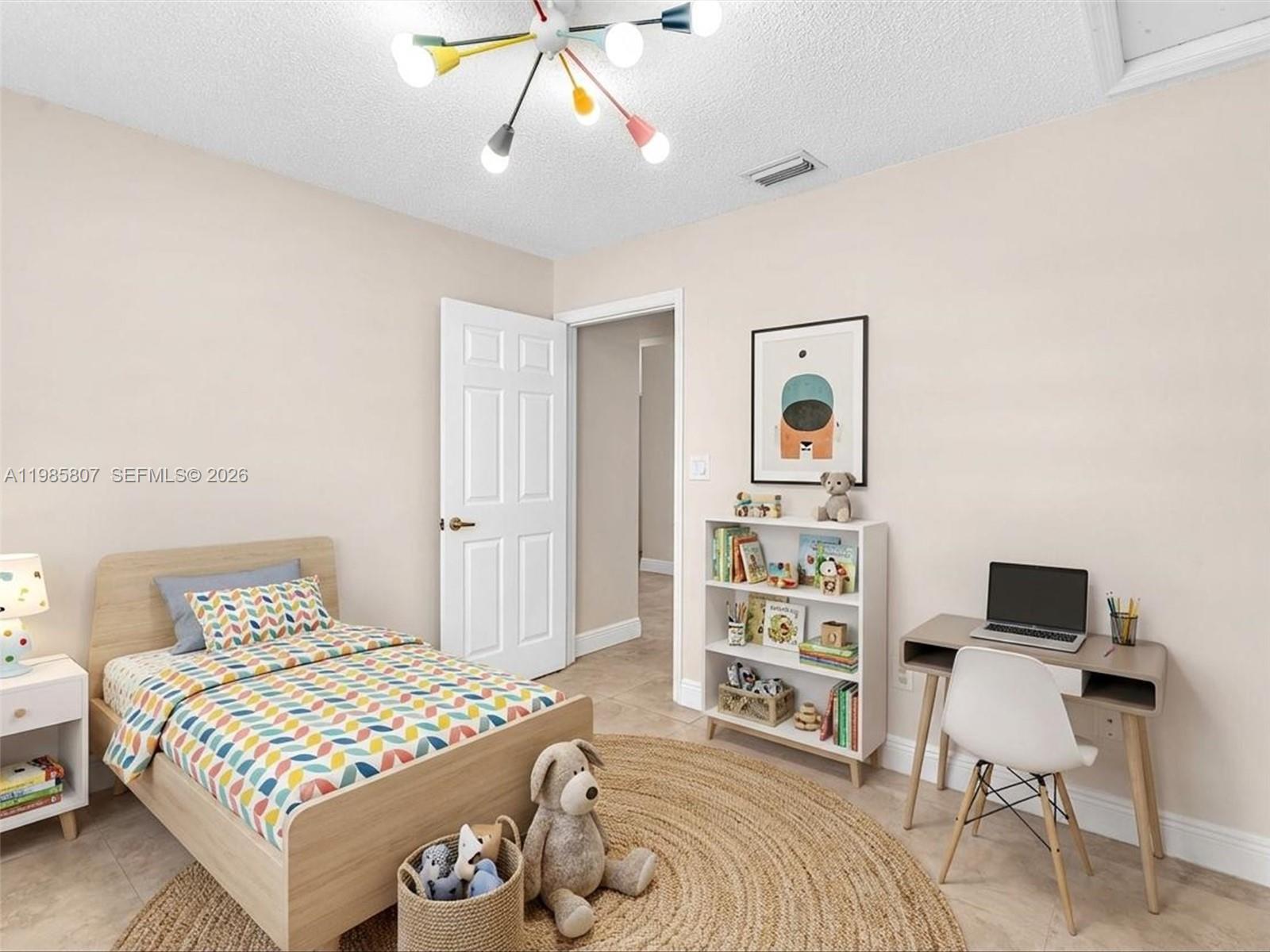 LAKES OF WESTERN PINES RE - Residential