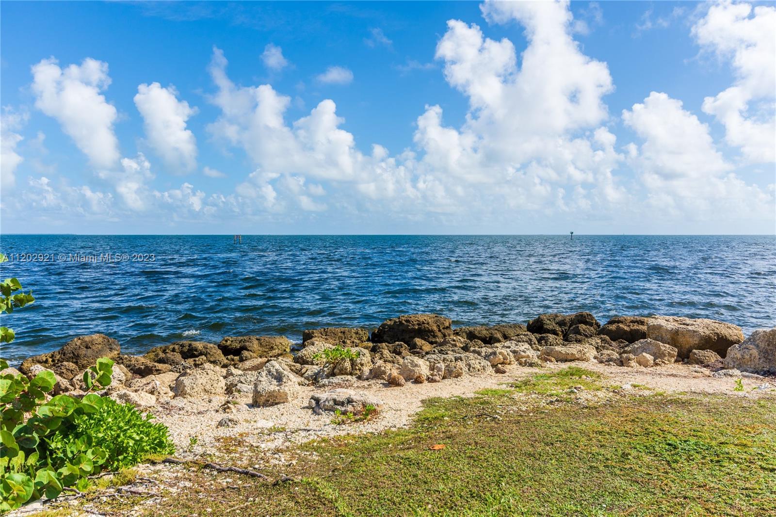 CORAL BAY SEC B - Residential