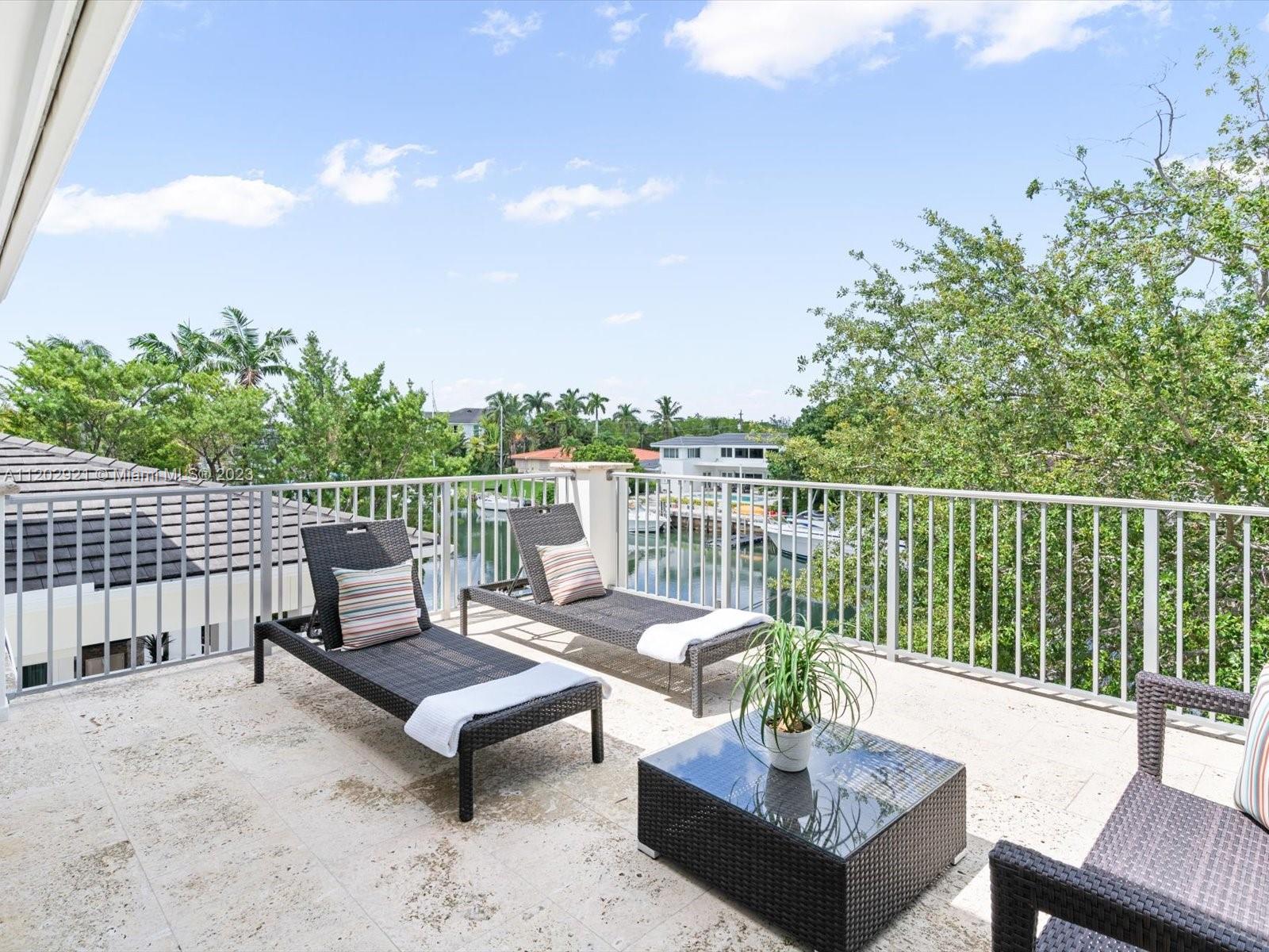 CORAL BAY SEC B - Residential