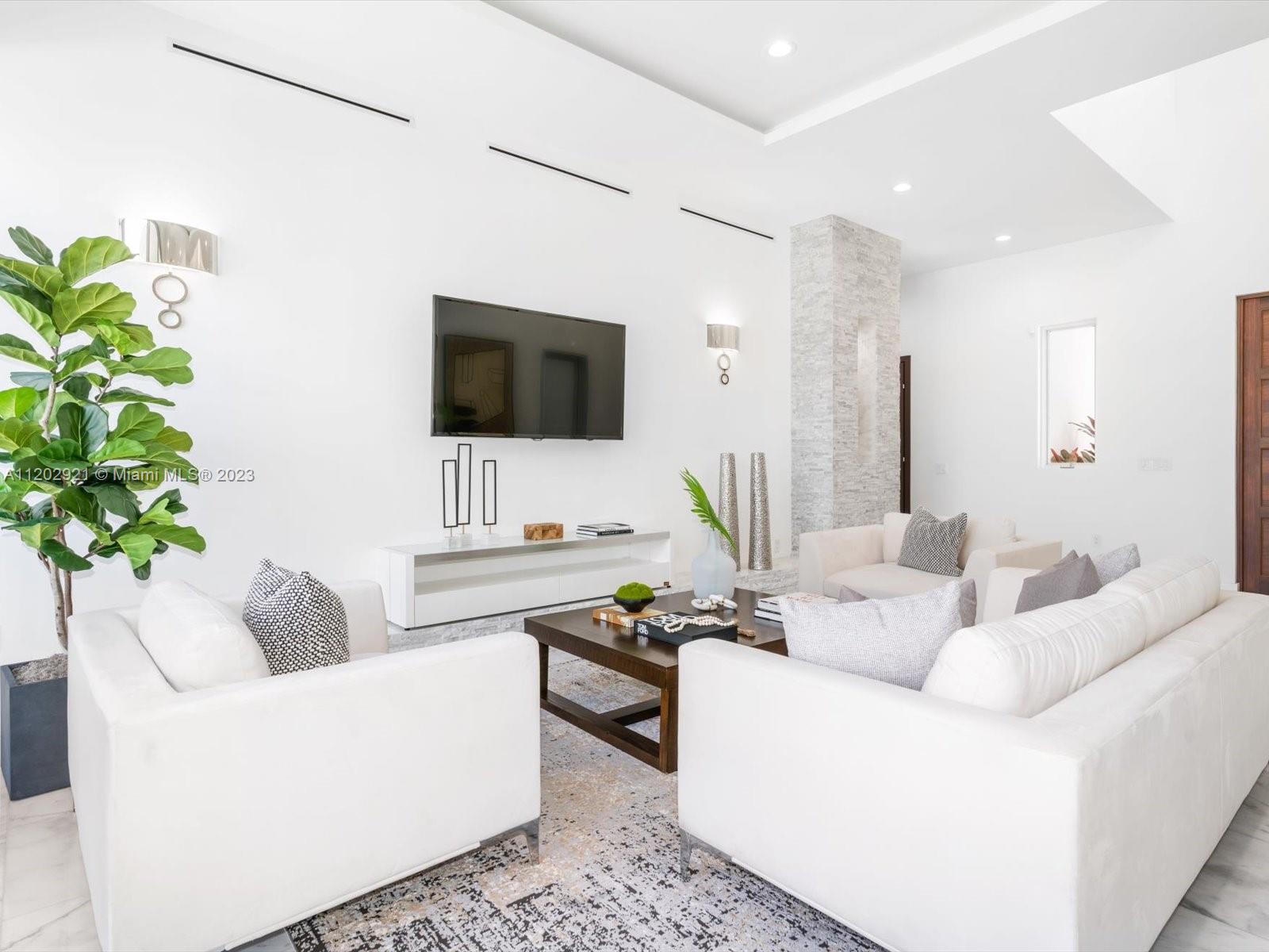 CORAL BAY SEC B - Residential