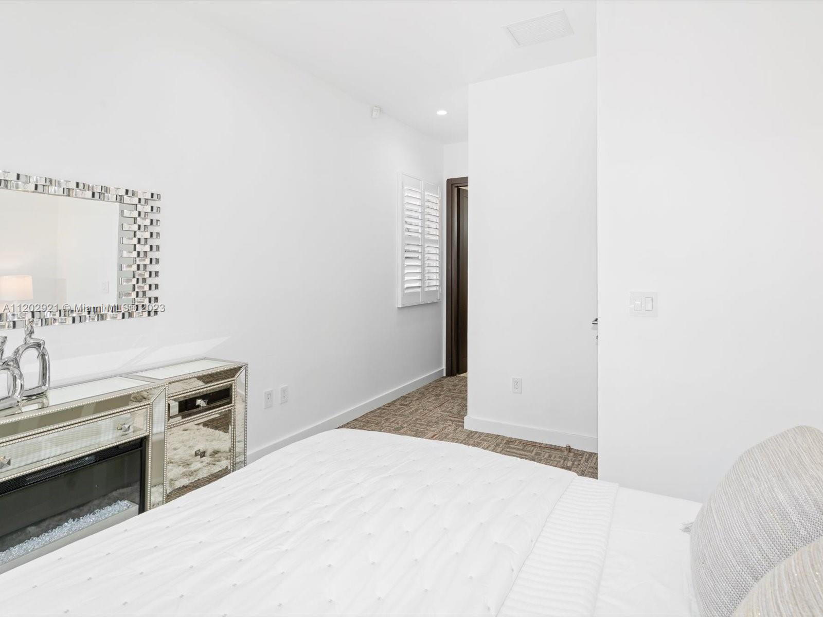 CORAL BAY SEC B - Residential