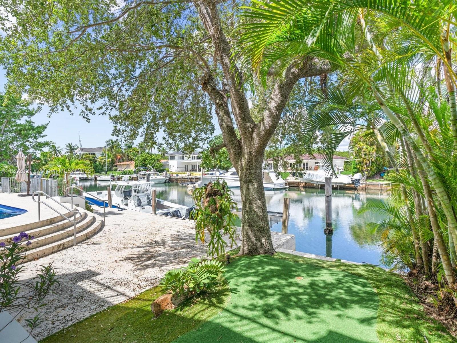 CORAL BAY SEC B - Residential