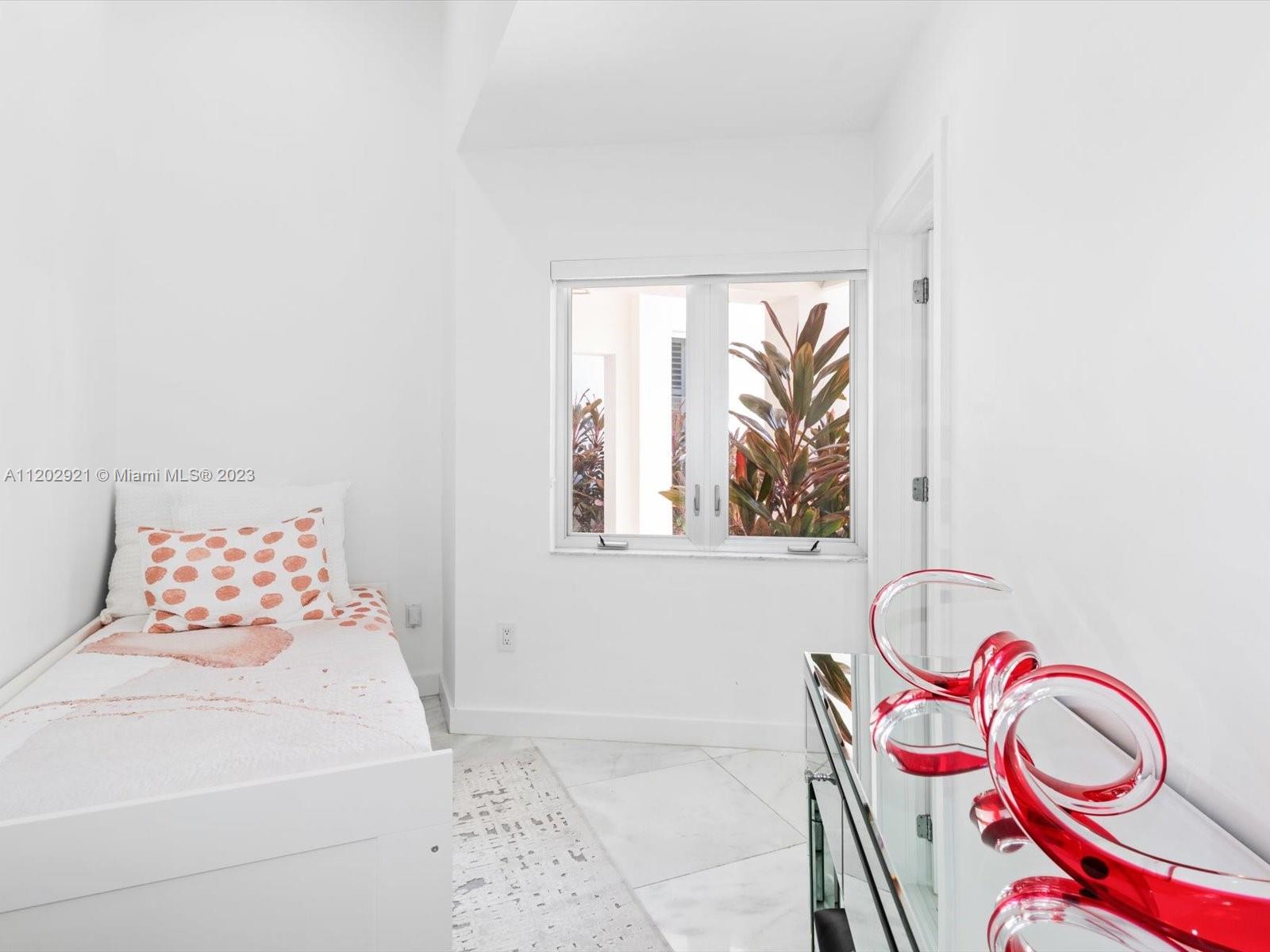 CORAL BAY SEC B - Residential