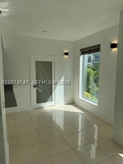 455 NE 25th St 510