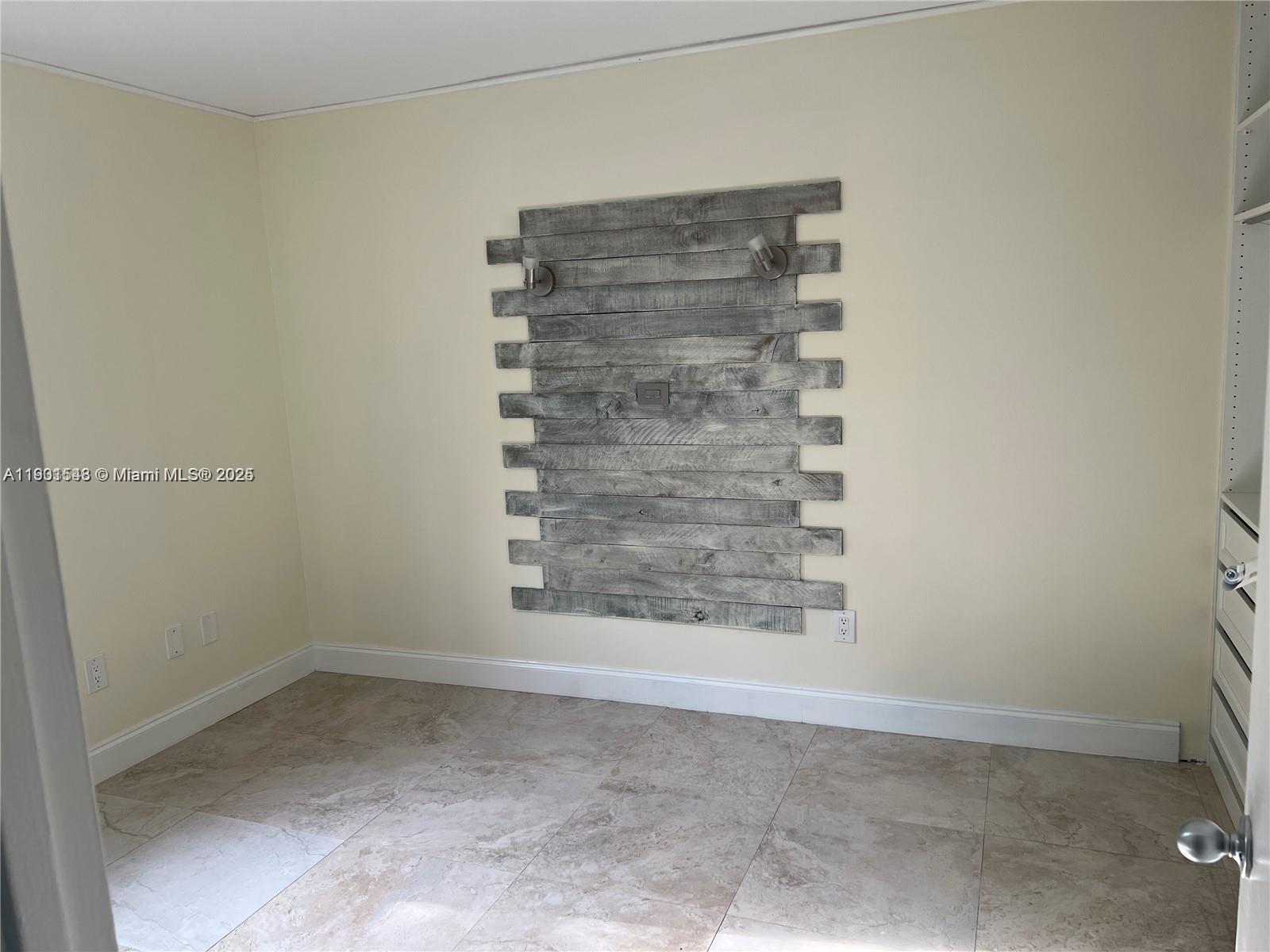 MARINER VILLAGE GARDEN CO - Residential Lease