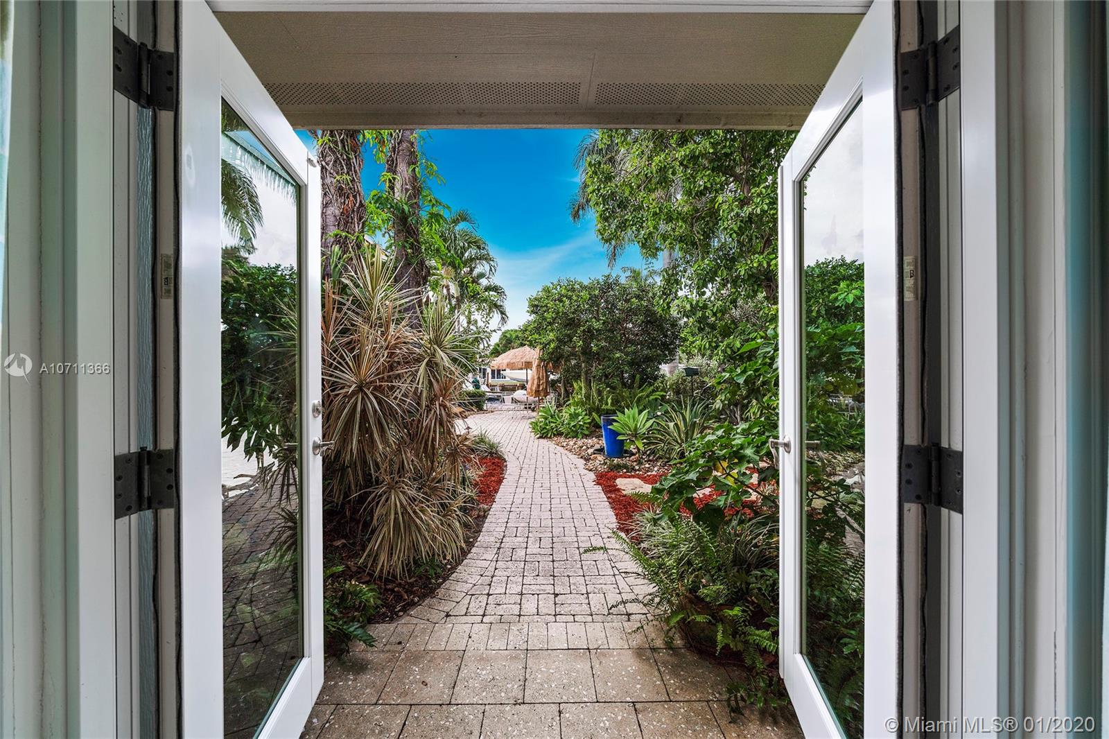HILLSBORO SHORES SEC B - Residential