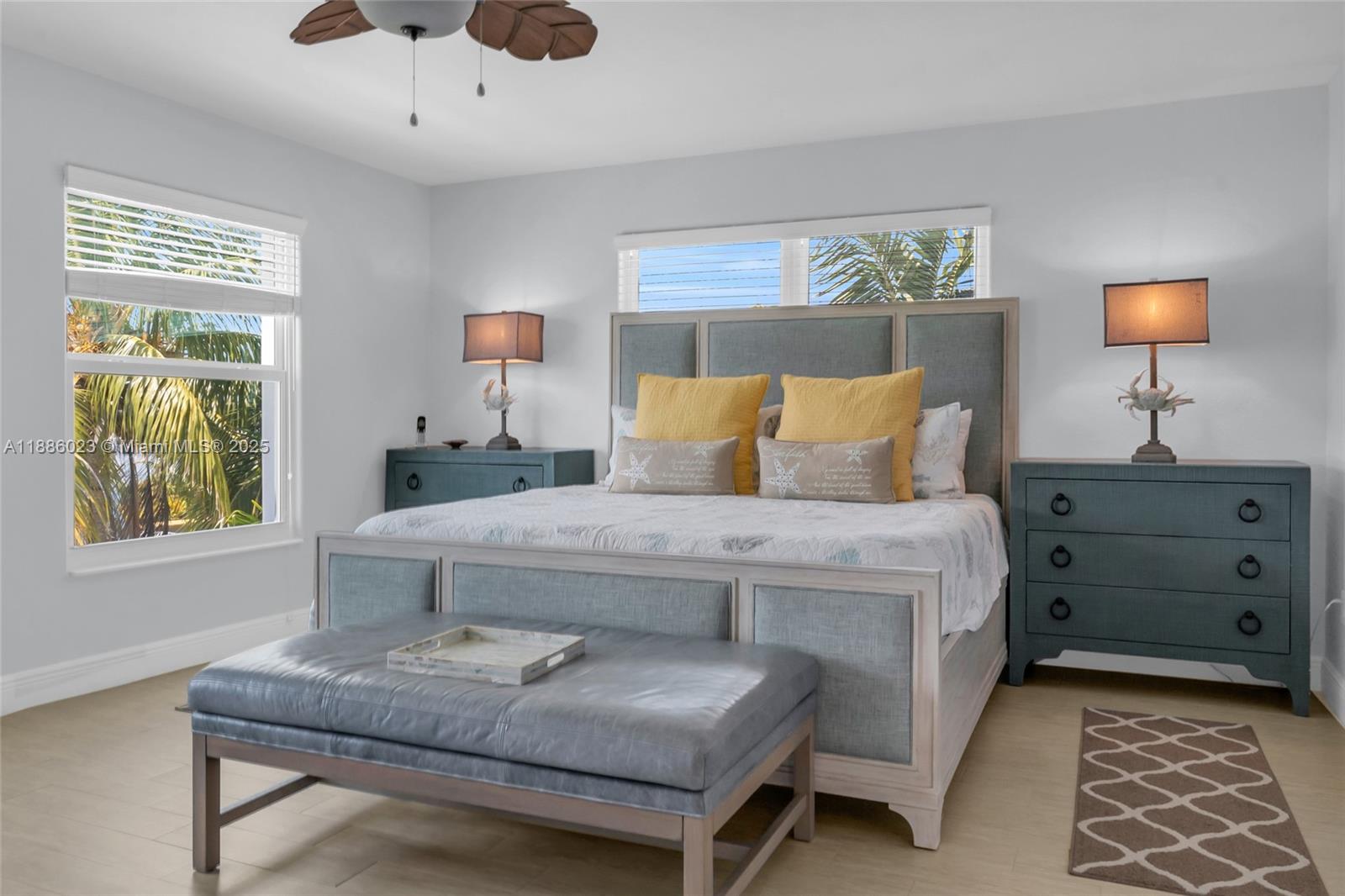 KEY COLONY BEACH - Residential