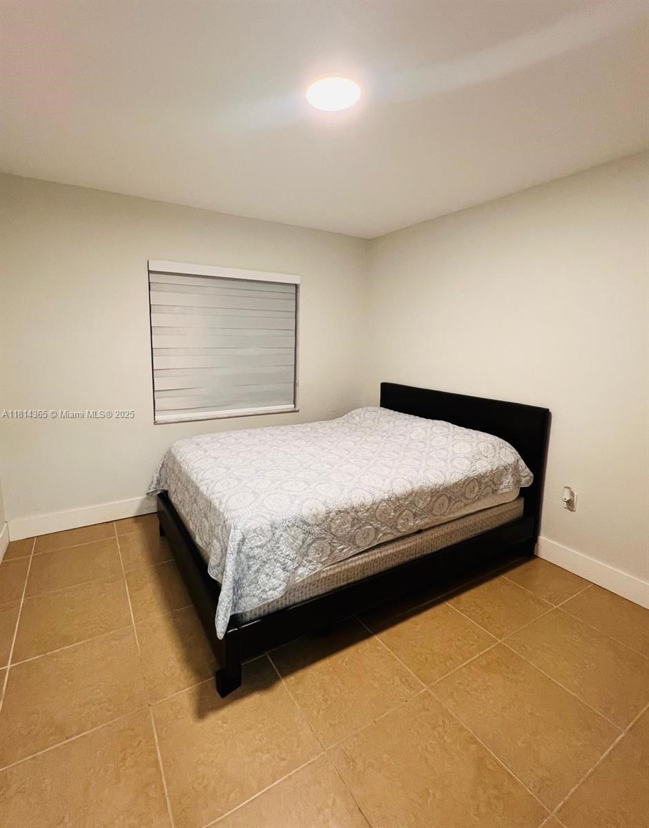 MUNNE SUB - Residential Lease