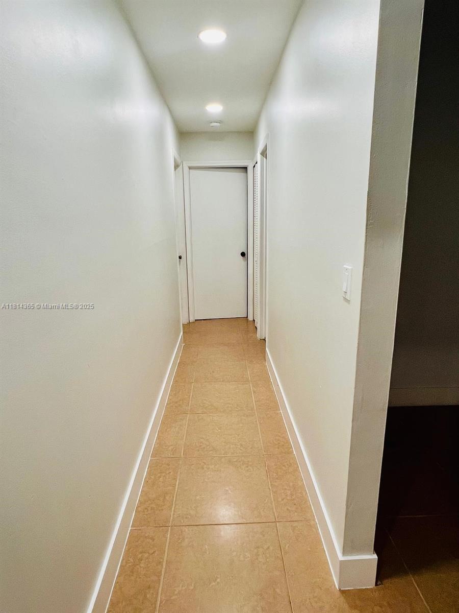 MUNNE SUB - Residential Lease