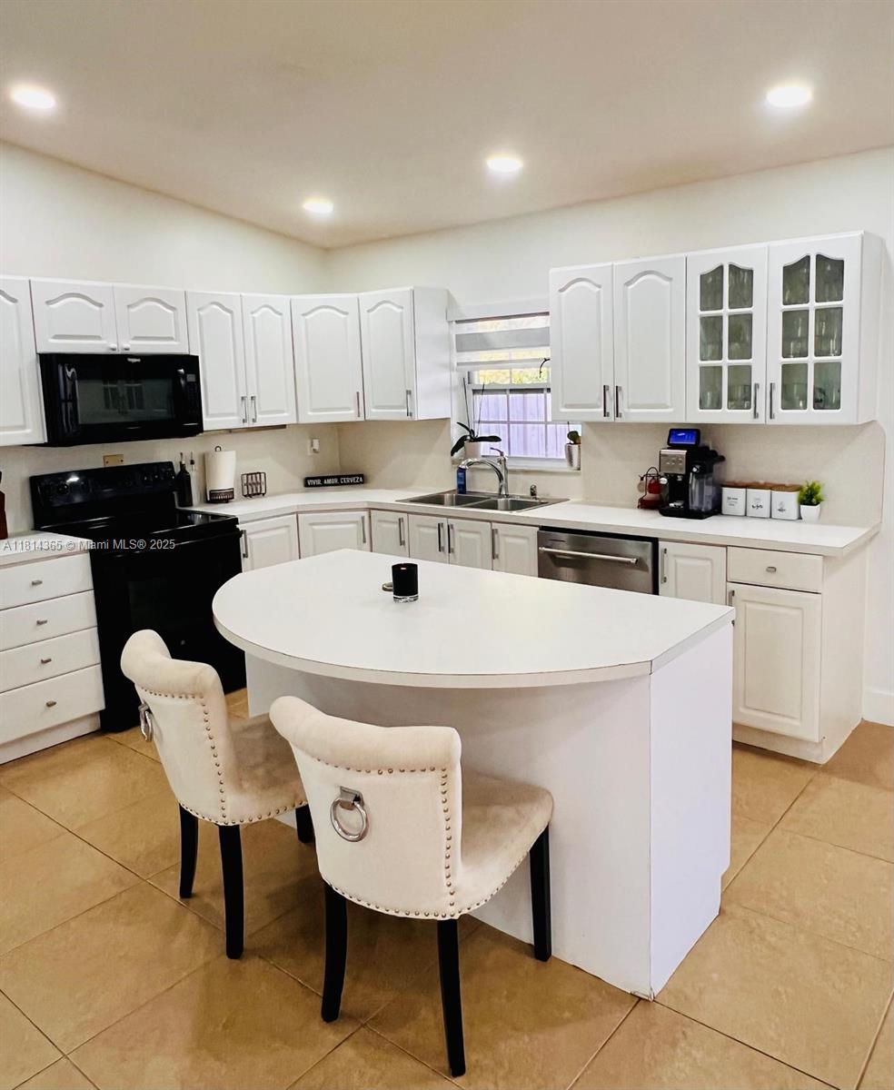 MUNNE SUB - Residential Lease