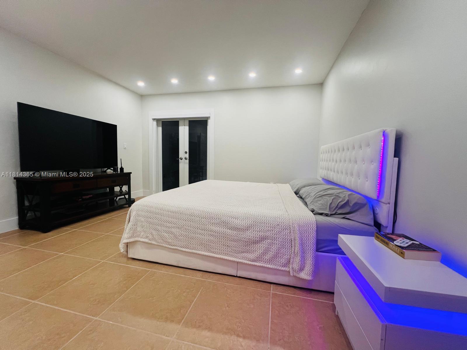 MUNNE SUB - Residential Lease