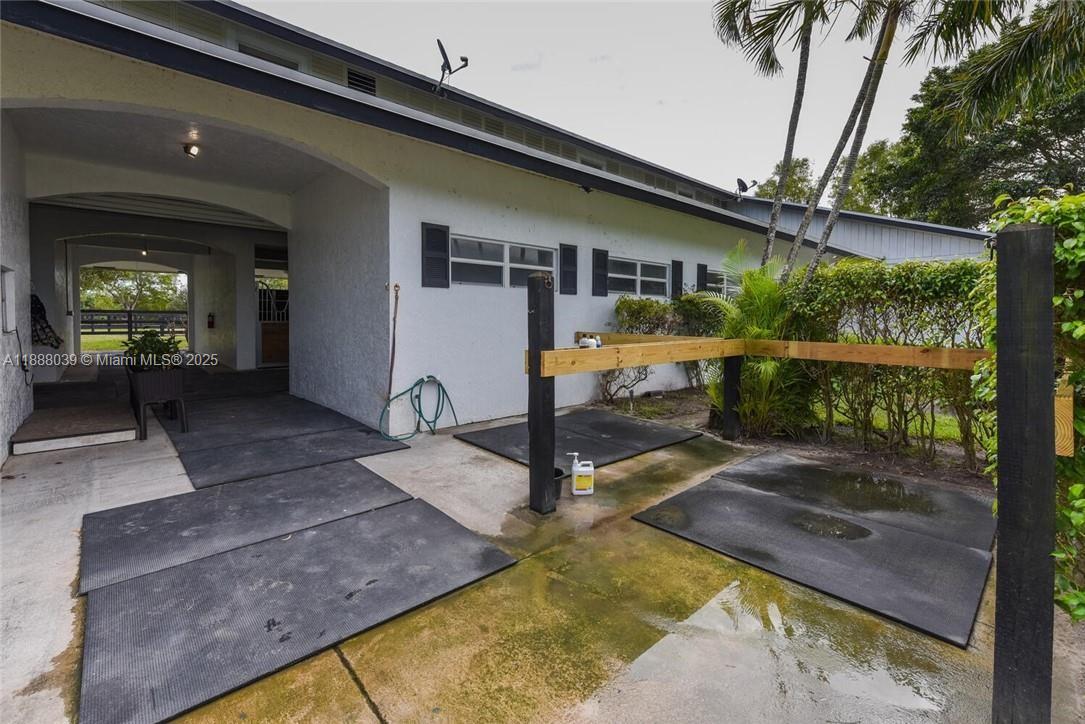 PALM BEACH POINT EAST - Residential