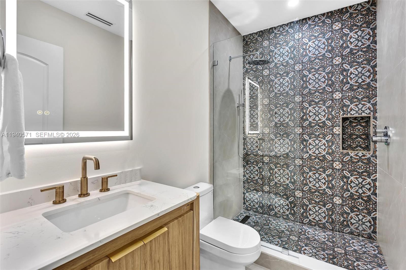 SHENANDOAH - Residential