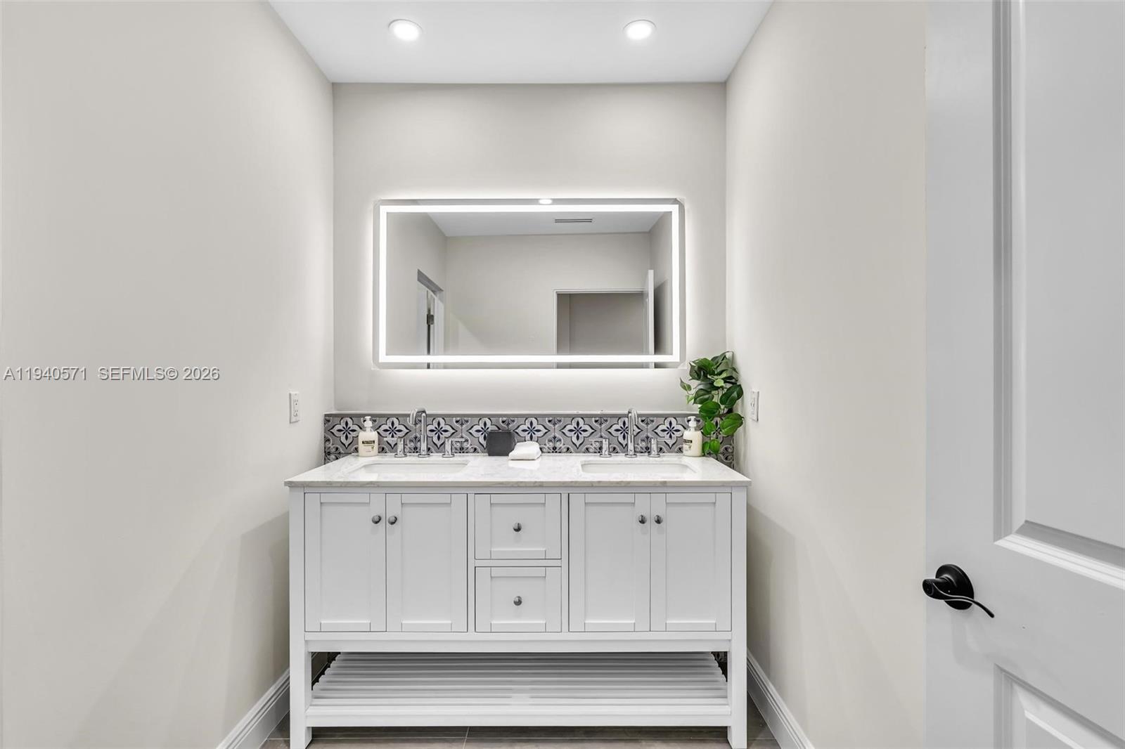 SHENANDOAH - Residential