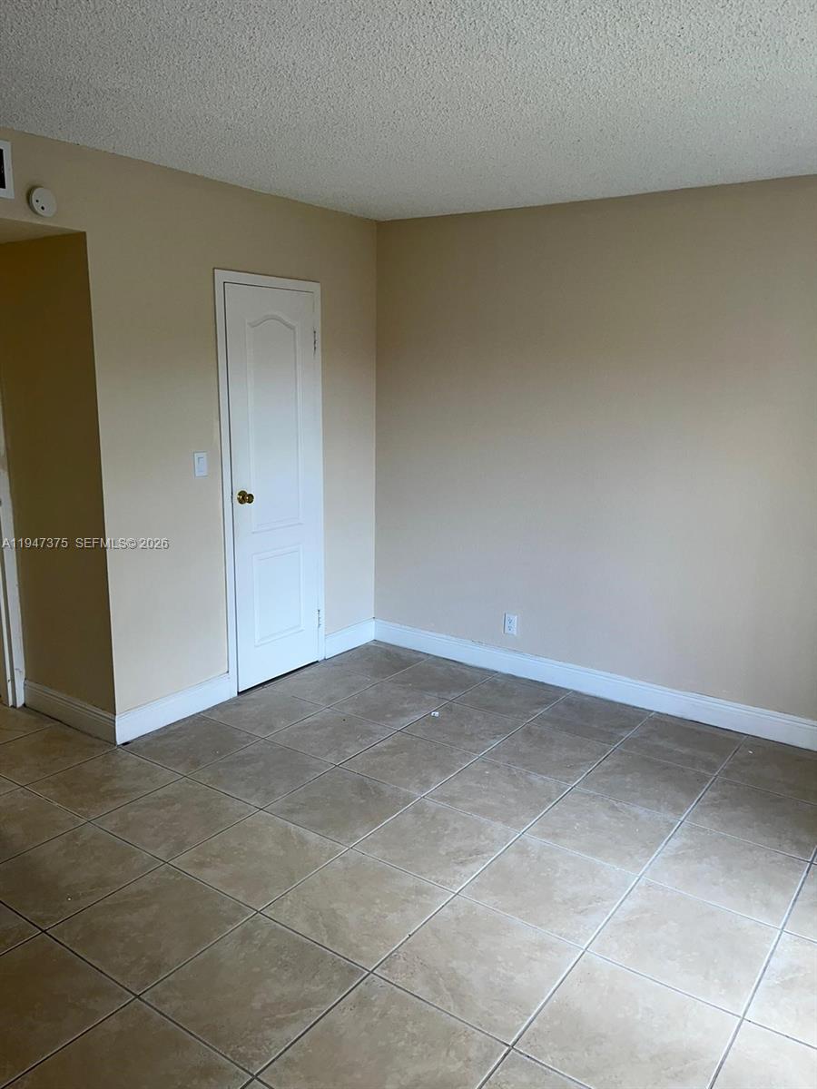 DORAL GARDENS II CONDO - Residential